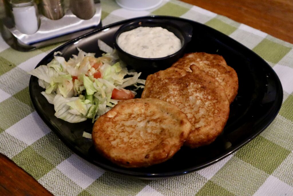 燻製チーズの包み焼き