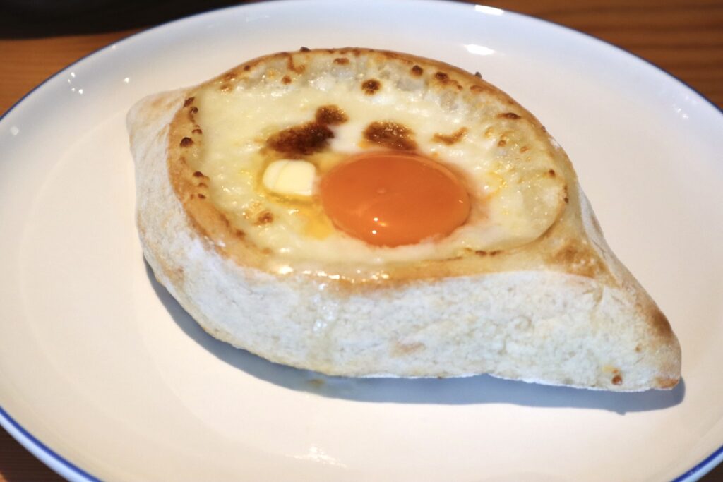 ハチャプリ アチャルリ