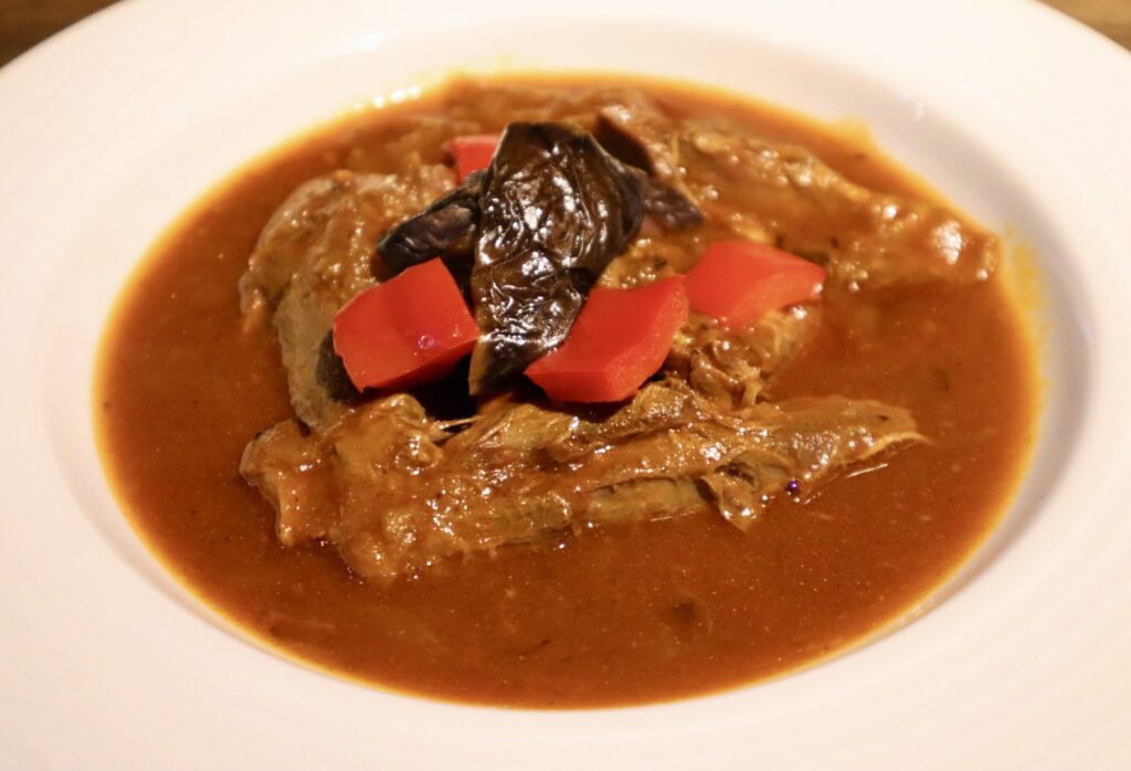 羊肉のトマト煮込み