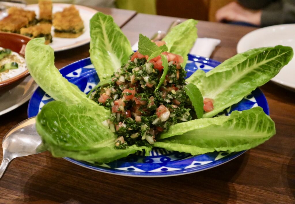 タッブーレサラダ