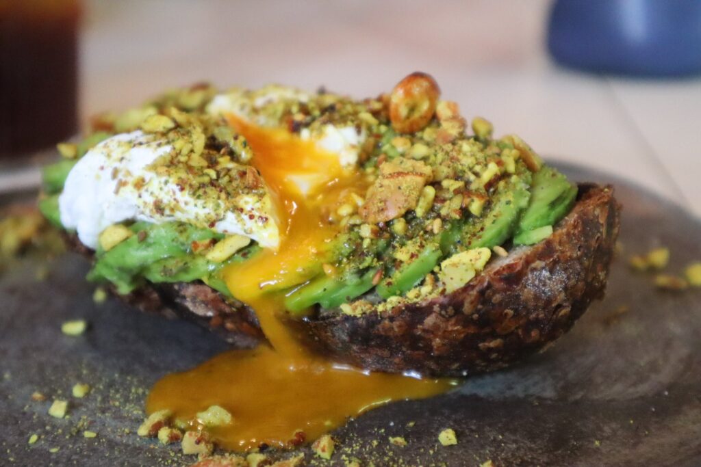 アボガドトースト