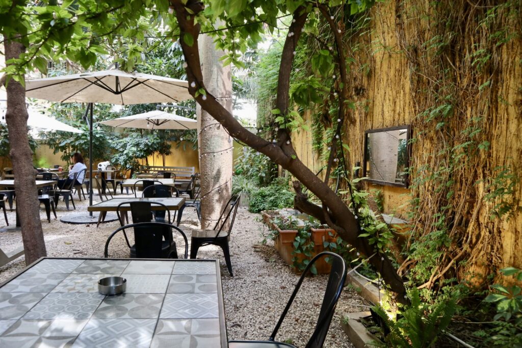 Cafe YOUNES